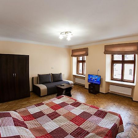 Квартира В Центрі На Вулиці Вірменській 12 Є Дві Спальні Двуспальні Ліжка Lwów Zewnętrze zdjęcie